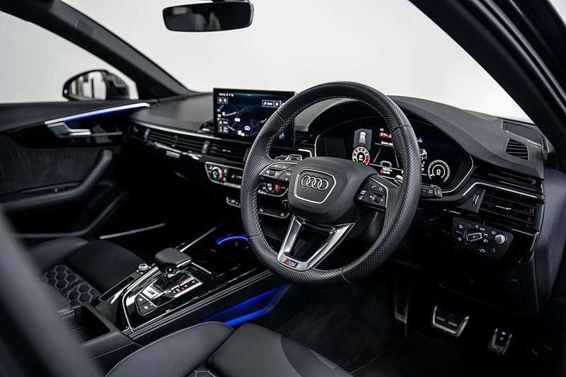 Used Audi RS4 Advanced 450 HP (330 kW) 2021 Grey Estate