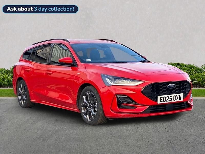 Used Ford Focus ST-Line 155 HP (114 kW) 2025 Red Estate