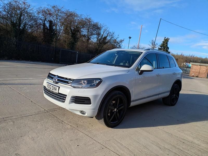 Used VW Touareg SE 245 HP (180 kW) 2012 White SUV