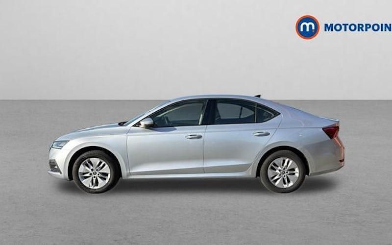 Used Skoda Octavia SE 116 HP (85 kW) 2022 Silver Hatchback