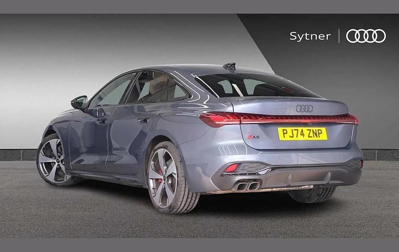 Used Audi A5 Advanced 200 HP (147 kW) 2024 Blue Sedan