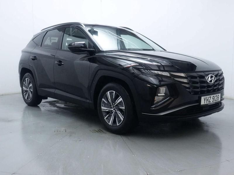 Black Used 2022 Hyundai Tucson SE SUV | £14,400 (Good price) - Image 1/2