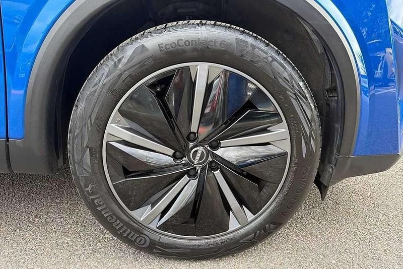 Used Nissan Qashqai Tekna 138 HP (101 kW) 2025 Blue SUV