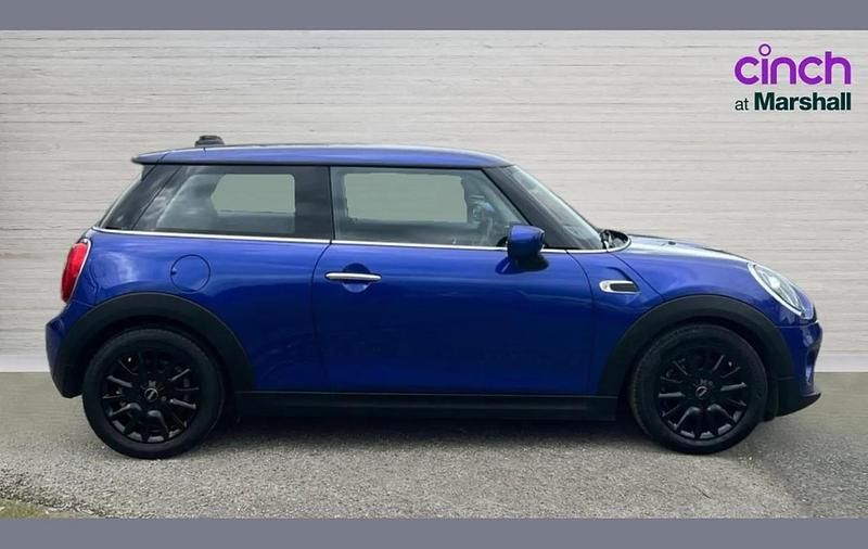 Usado Mini Cooper Classic 134 CV (98 kW) 2020 Azul Utilitario