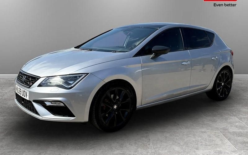 Begagnad Seat Leon Black Edition 150 HK (110 kW) 2020 Halvkombi