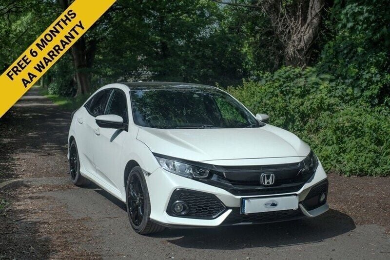 White Used 2017 Honda Civic EX Hatchback | £11,695 (A bit pricey) - Image 1/4