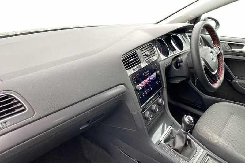 Used VW Golf VII 115 HP (84 kW) 2019