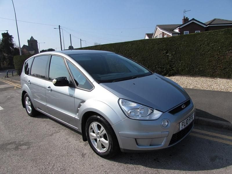 Used Ford S-MAX Zetec 2010 Silver MPV
