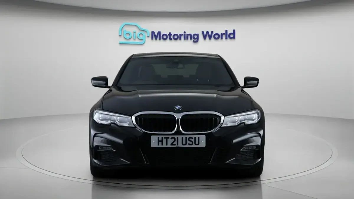 Usado BMW 320 M Sport 184 CV (135 kW) 2021 Negro Berlina