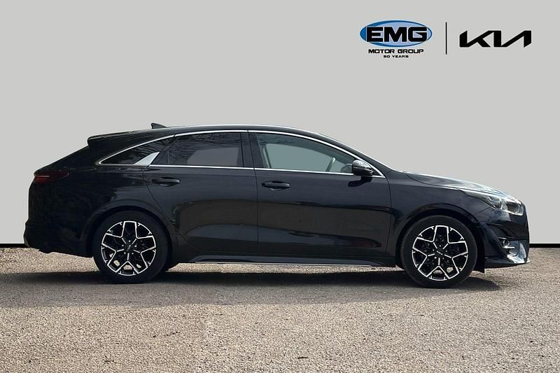 Used Kia ProCeed GT-Line 158 HP (116 kW) 2023 Black Estate