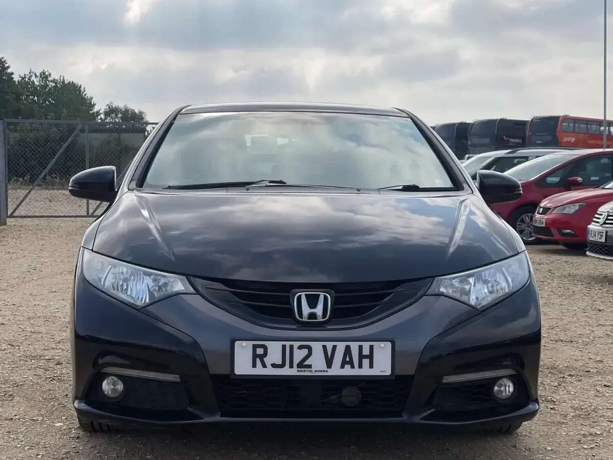 Used Honda Civic ES 150 HP (110 kW) 2012 Black Hatchback