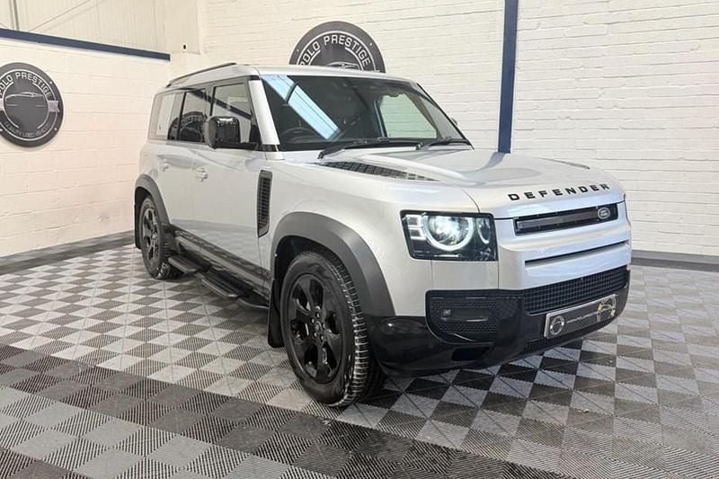 Used Land Rover Defender HSE Dynamic 300 HP (220 kW) 2024 SUV
