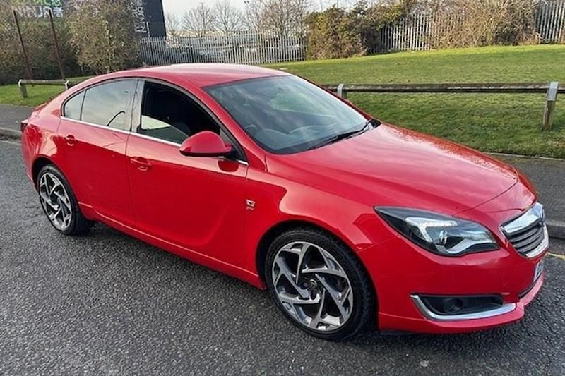 Used Vauxhall Insignia SRi 2016 Red Hatchback