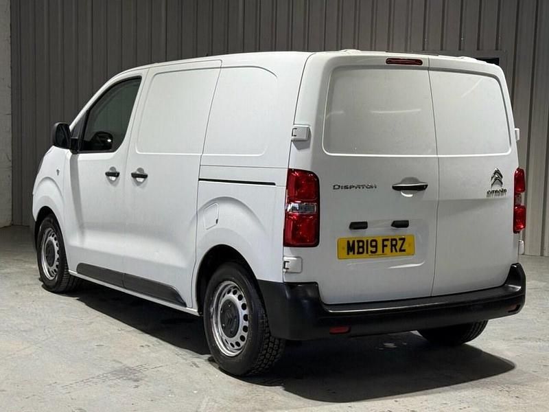 Używany Citroën Dispatch 2019 Biały Minivan
