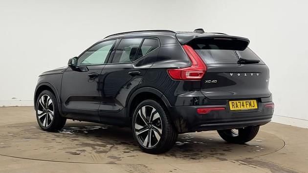 Used Volvo XC40 Ultra 197 HP (144 kW) 2025 Onyx black SUV