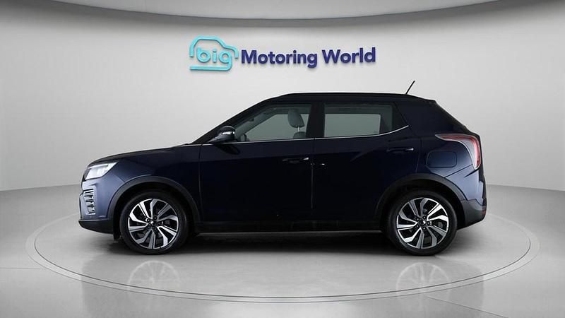 Used Ssangyong (KGM) Tivoli 136 HP (100 kW) 2021 Blue SUV