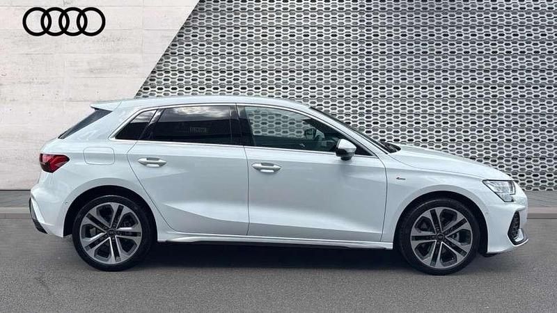 Used Audi A3 e-tron S-Line 204 HP (150 kW) 2025 White Hatchback