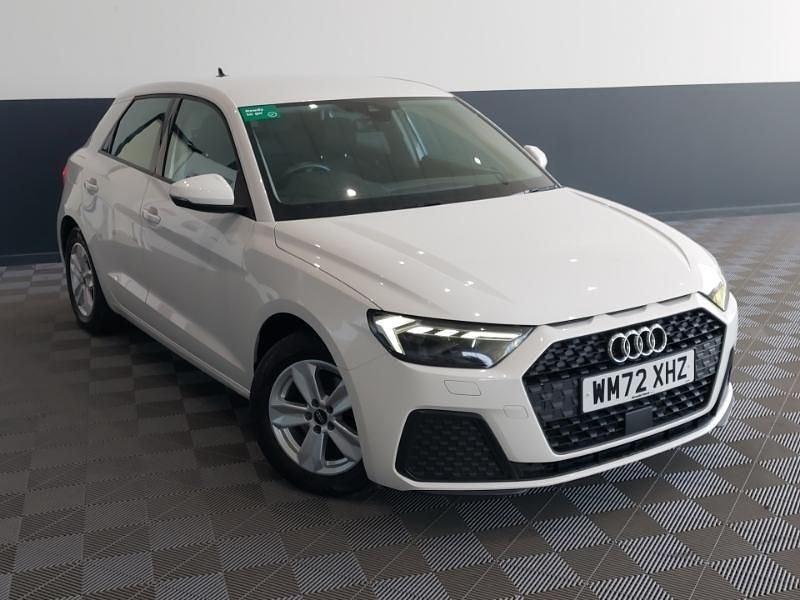 Used Audi A1 Design 110 HP (80 kW) 2023 White SUV