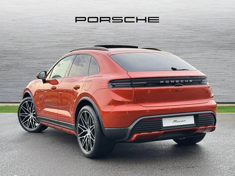 Used Porsche Macan 264 kW (360 HP) 2025 Orange SUV