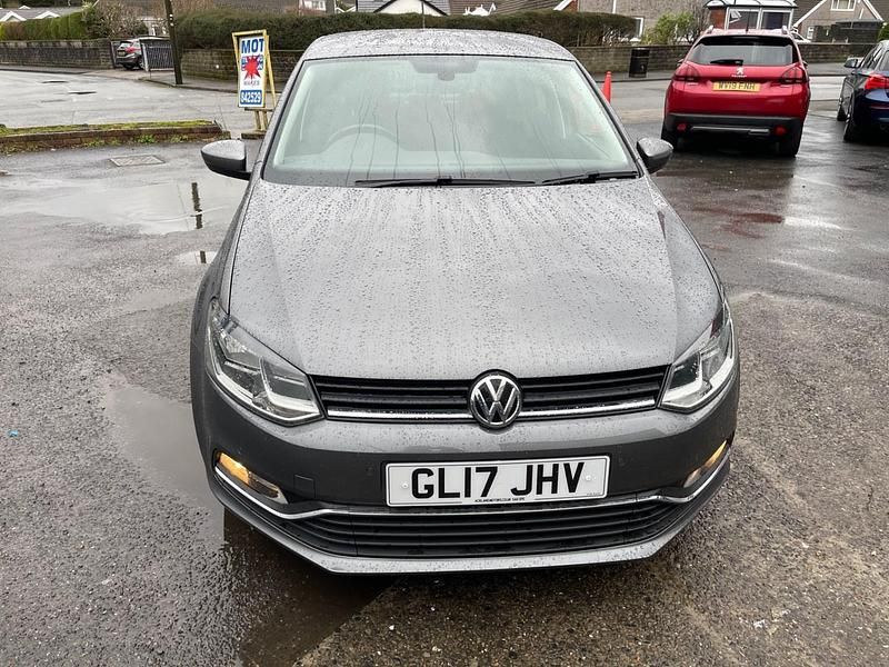 Used VW Polo Edition 60 HP (44 kW) 2017 Grey Hatchback