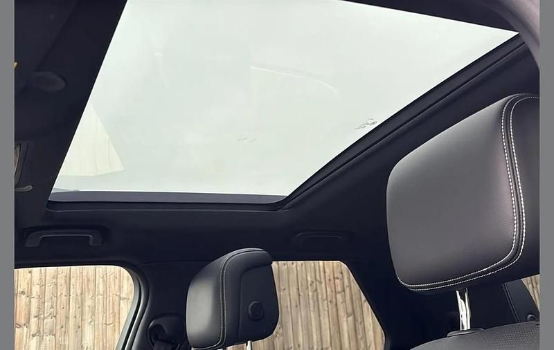 Used Land Rover Discovery 5 SE Dynamic 296 HP (217 kW) 2024 Grey SUV