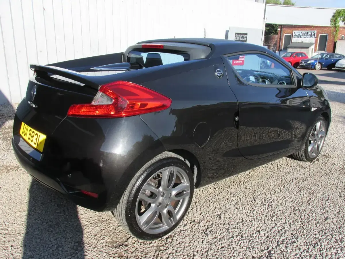Used Renault Wind Dynamique 101 HP (74 kW) 2010 Black Cabriolet
