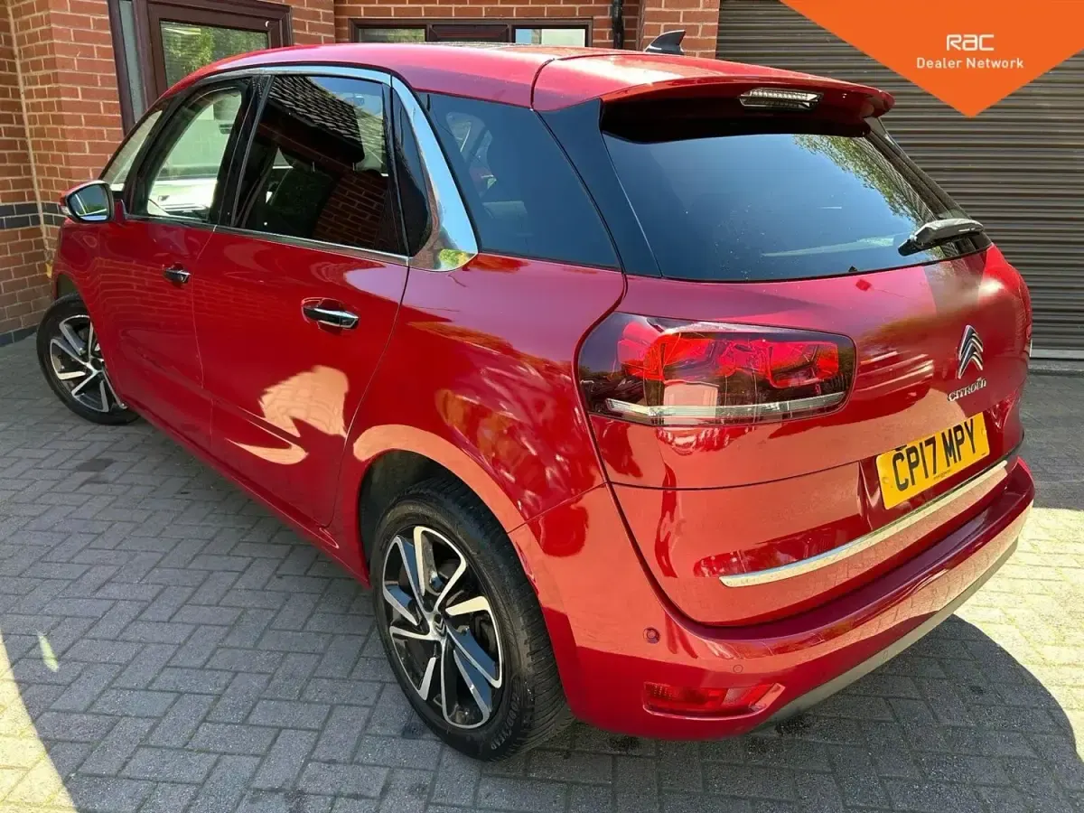 Used Citroën C4 Picasso Flair 2017 Red MPV