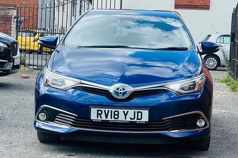 Used 2018 Toyota Auris Hybrid | £10,295 (Fair price) - Image 1/1
