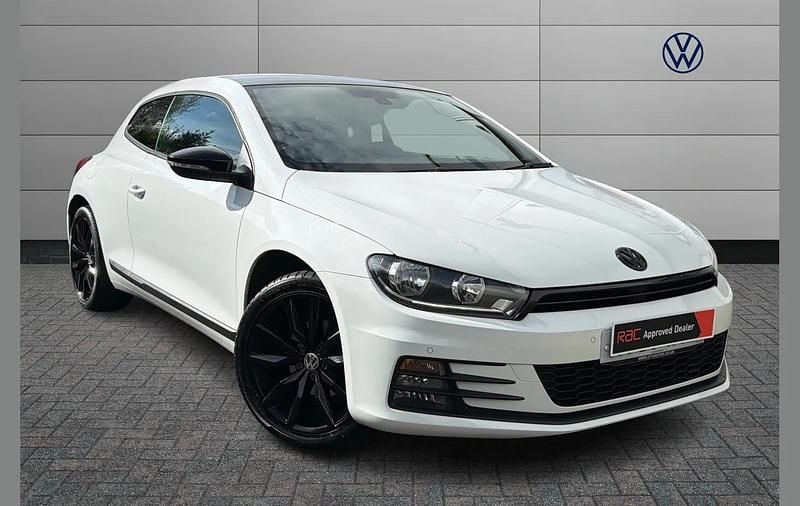 Usado VW Scirocco Black Edition 147 HP (108 kW) 2017 Branco Coupé