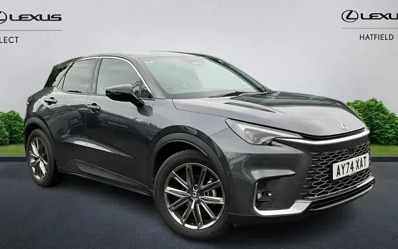 Used Lexus LBX 136 HP (100 kW) 2026 SUV
