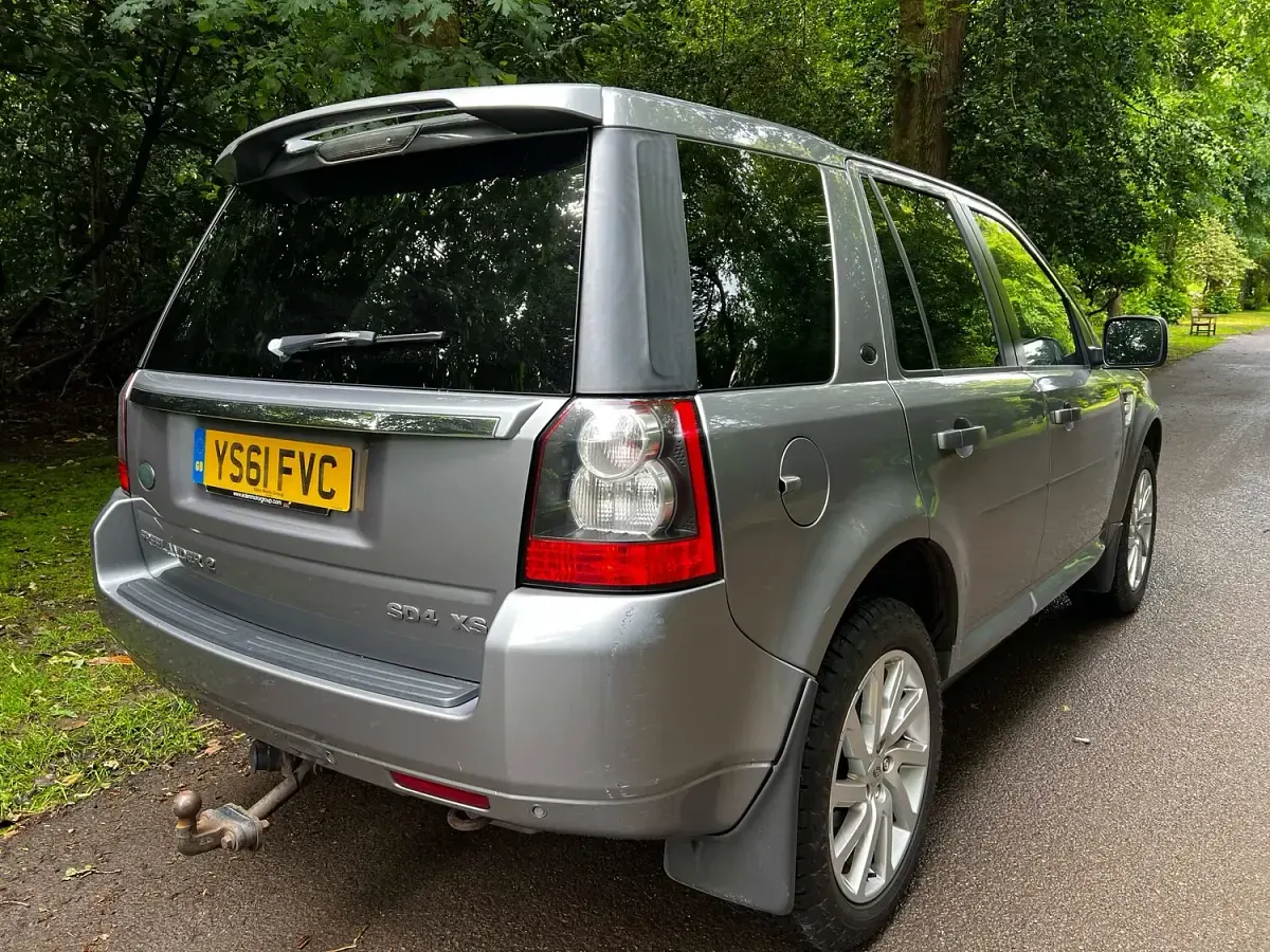 Used Land Rover Freelander 2 190 HP (139 kW) 2012 Grey SUV