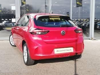 Usado Vauxhall Corsa Design Edition 2022 Rojo Utilitario