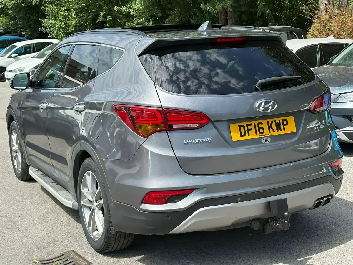 Used Hyundai Santa Fe Premium SE 2016 Silver SUV