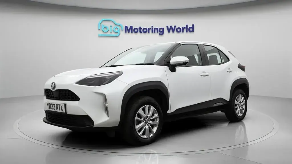 Used Toyota Yaris Cross 116 HP (85 kW) 2023 White SUV