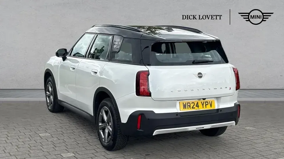 Used Mini Countryman 215 HP (158 kW) 2024 White SUV