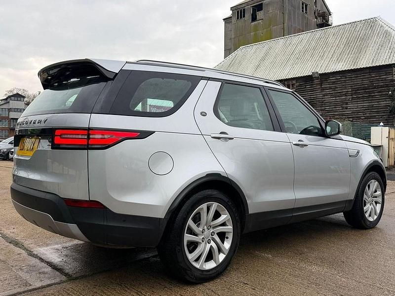 Used Land Rover Discovery 5 HSE 258 HP (189 kW) 2017 Silver SUV