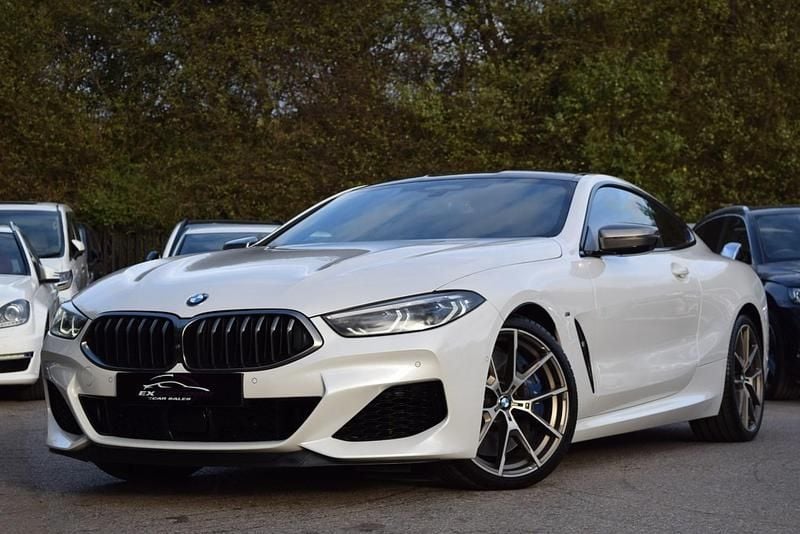 Metallic white Used 2020 BMW M850 M Sport Coupe | £34,995 (Expensive) - Image 1/4