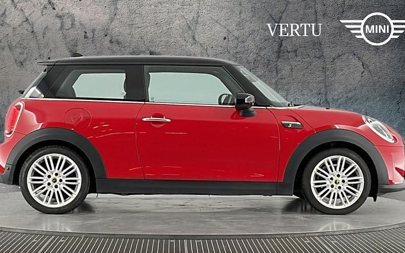 Used Mini Cooper Level 2 135 kW (184 HP) 2023 Hatchback