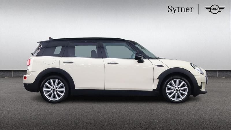 Used Mini Cooper Clubman 134 HP (98 kW) 2016 White Estate