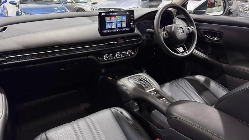 Used Honda ZR-V Advance 184 HP (135 kW) 2024 White SUV