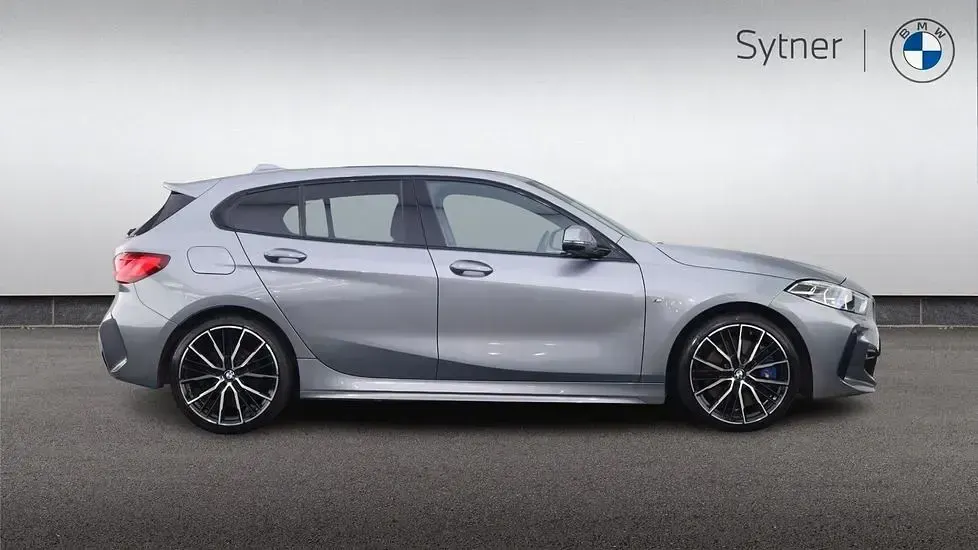 Used BMW 118 M Sport 134 HP (98 kW) 2023 Grey Hatchback