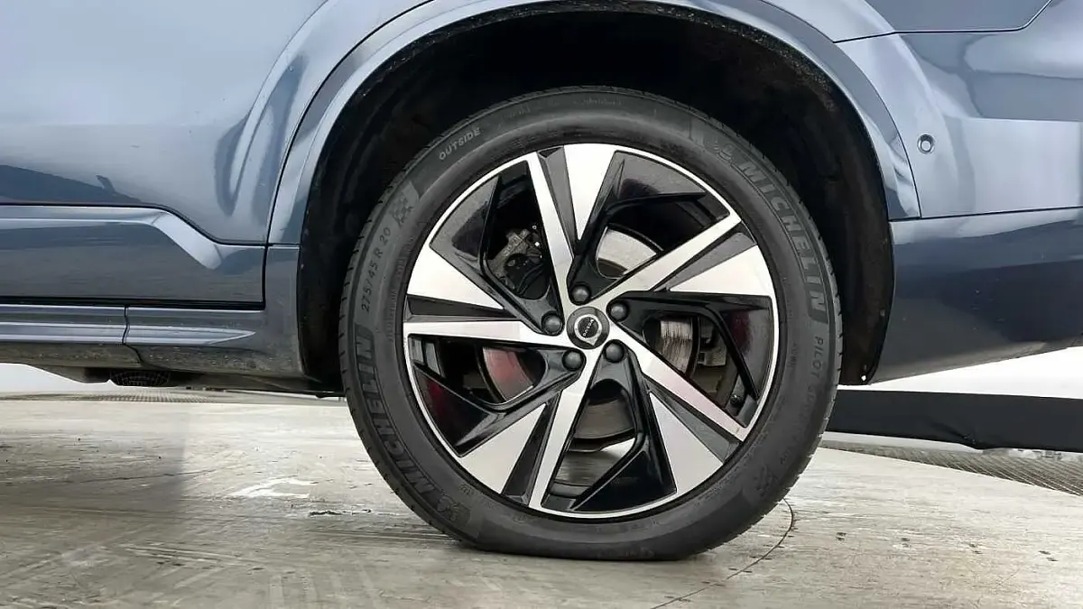 Usado Volvo XC90 Plus 2022 Azul SUV