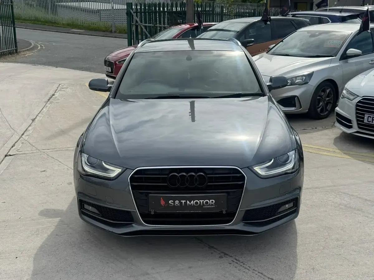 Used Audi A4 S-Line 150 HP (110 kW) 2015 Grey Estate
