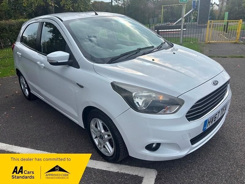 White Used 2017 Ford Ka Plus Zetec Hatchback | £6,490 (Fair price) - Image 1/3