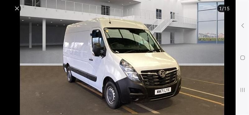 White Used 2021 Vauxhall Movano MPV | £10,990 (Good price) - Image 1/1