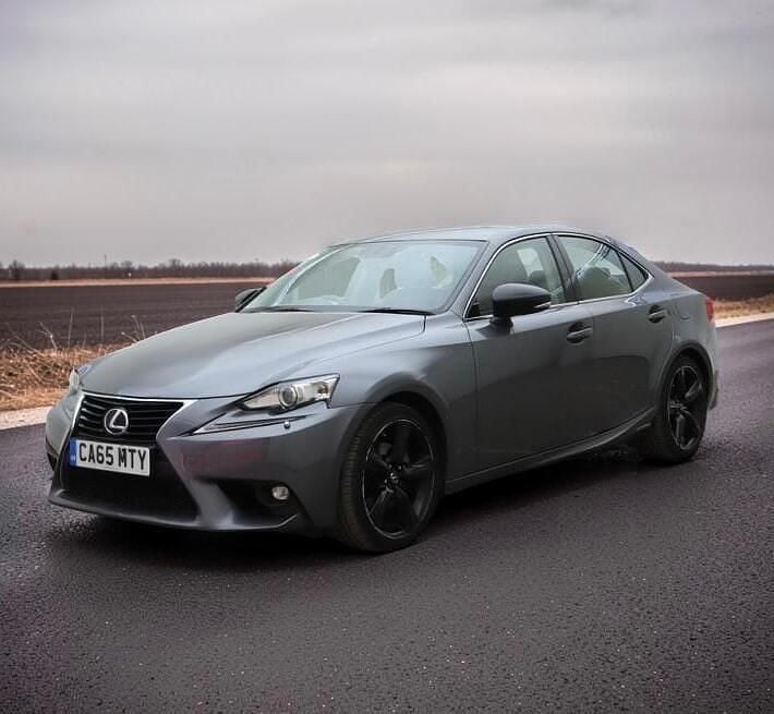 Used Lexus IS300h Sport Line 223 HP (164 kW) 2016 Grey Sedan