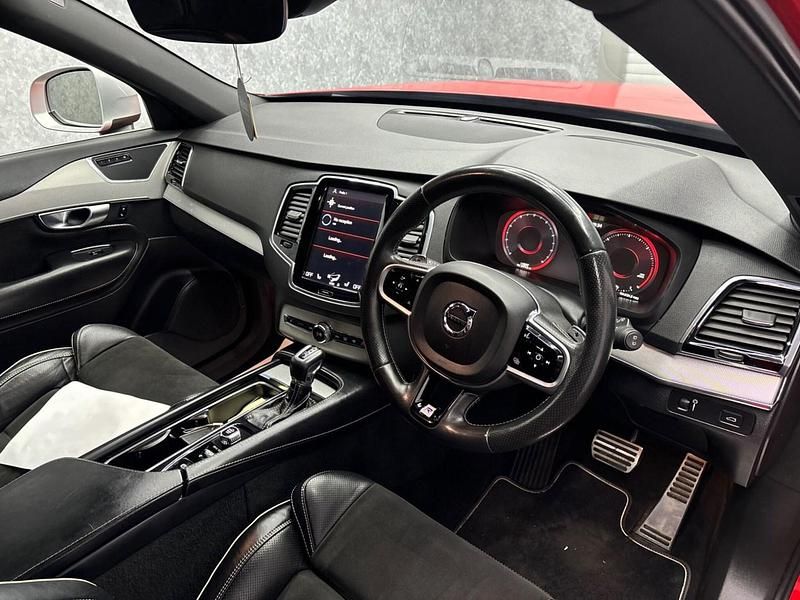 Used Volvo XC90 R-Design 2018 Red SUV