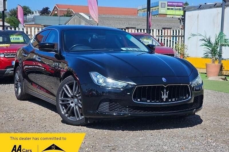 Used Maserati Ghibli 275 HP (202 kW) 2016 Black Sedan