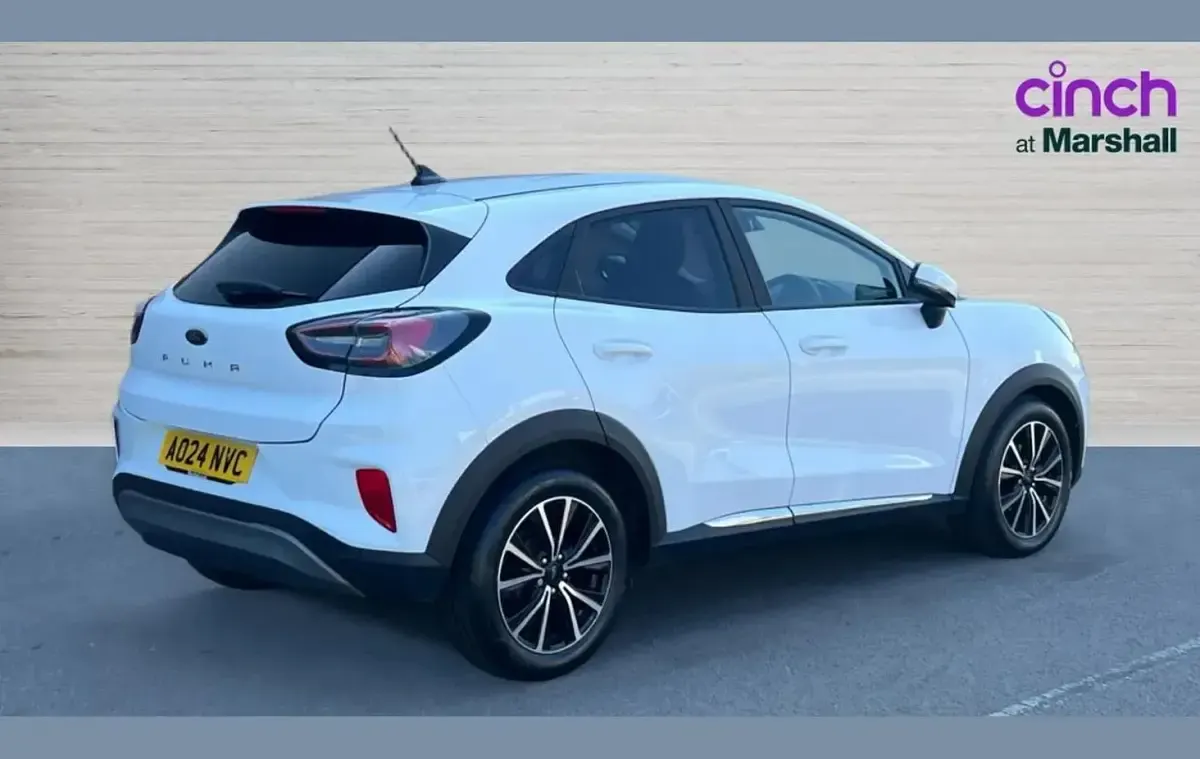 Used Ford Puma Titanium 125 HP (91 kW) 2024 White SUV