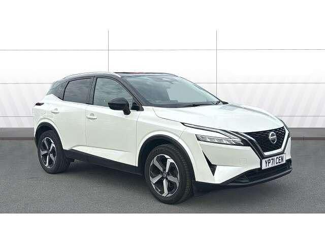 White Used 2021 Nissan Qashqai SUV | £16,181 (Fair price) - Image 1/4
